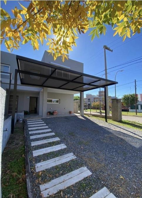 VENTA DUPLEX 2 DORMITORIOS CHACRA DEL NORTE I