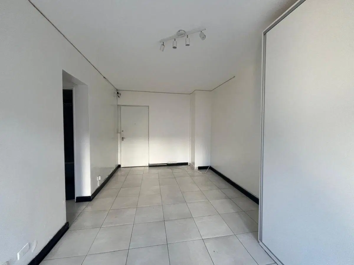 Departamento de 35 m² de 1 ambiente en alquiler en Primera Junta 4