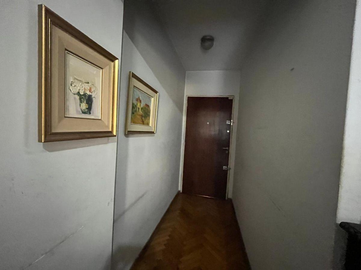 Foto de Venta Semipiso 4 ambientes con Cochera y Baulera Parque Rivadavia, imagen 3