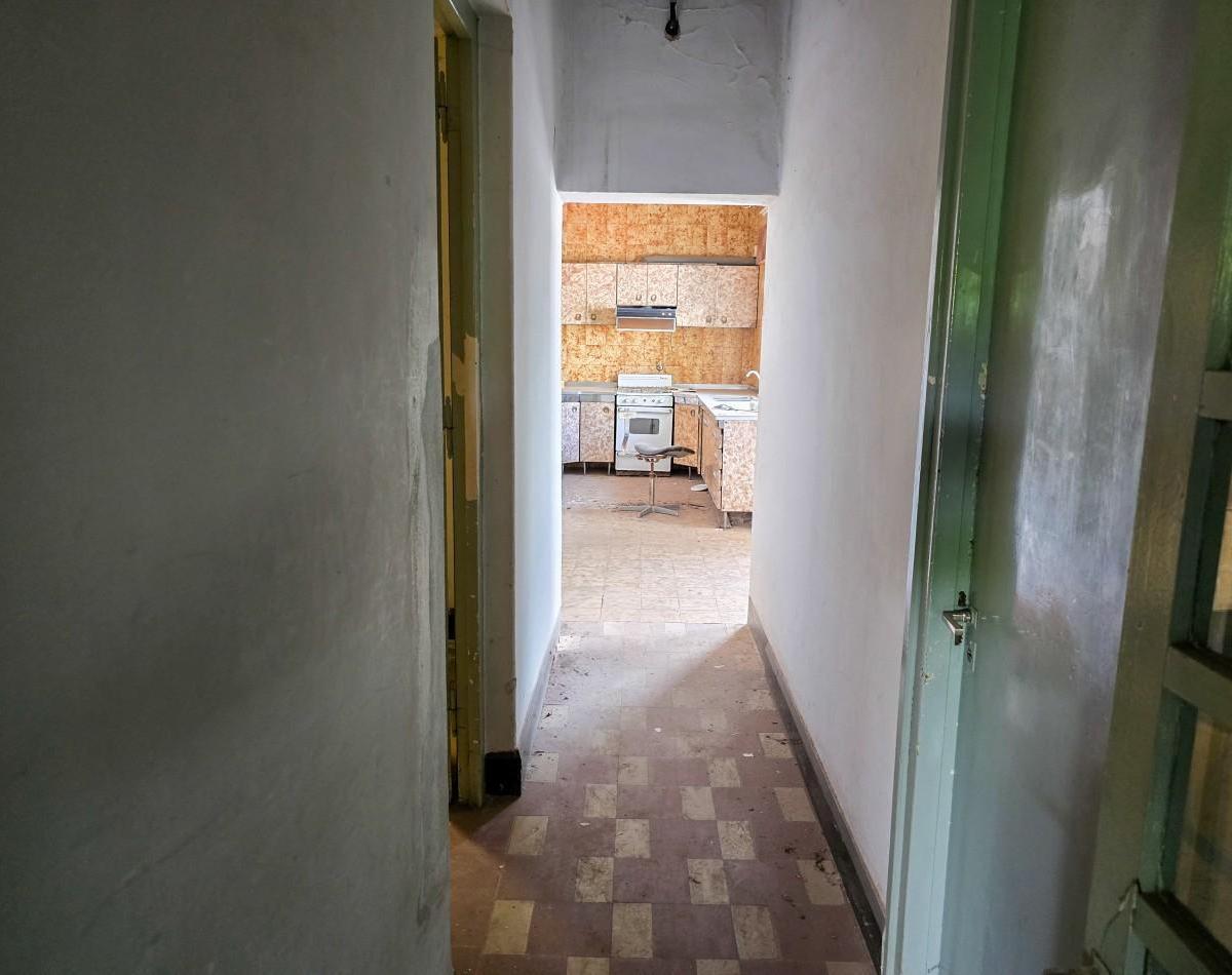 ¡Oportunidad Unica en Pleno Centro! Departamento a Reciclar 2