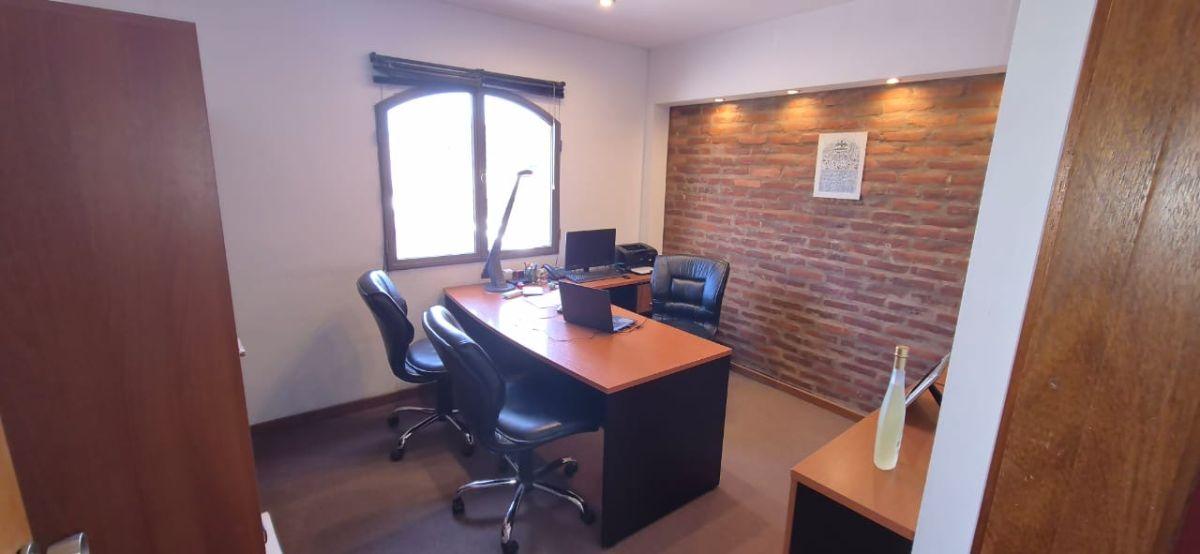 Foto de OFICINAS PRIVADAS EN PUERTO MADERO – VISTA AL DIQUE Y PUENTE DE LA, imagen 2