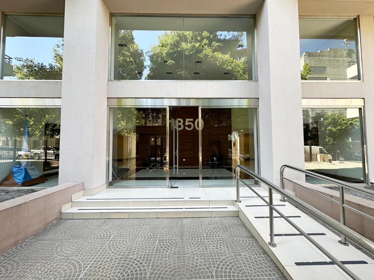 Venta Departamento 3 Amb con Cochera 4
