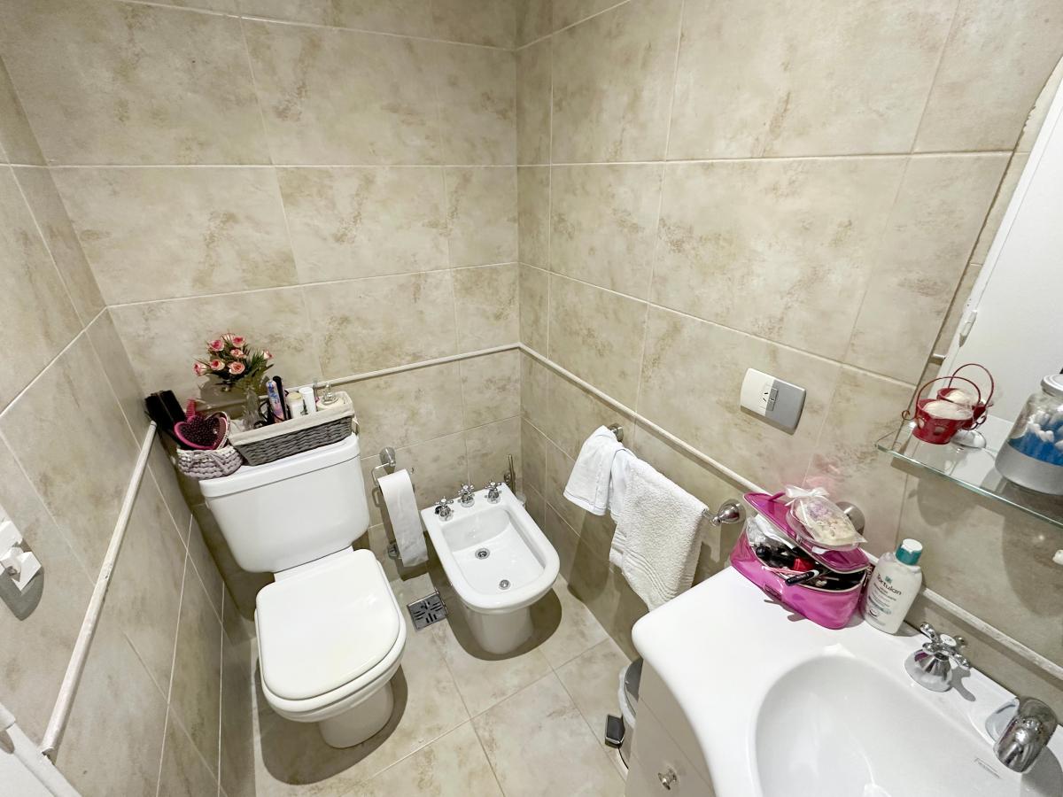 Venta Departamento 3 Amb con Cochera 1