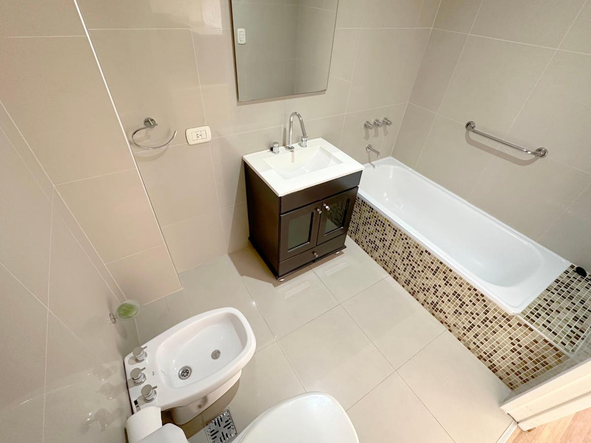 Venta Departamento 3 Amb con 2 Balcones 1