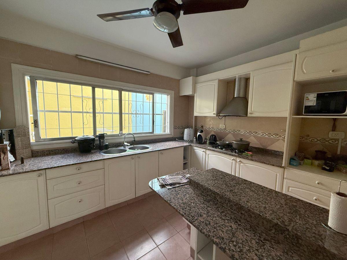 Foto de Venta casa 4 ambientes con terraza y cochera en Villa Devoto, imagen 5