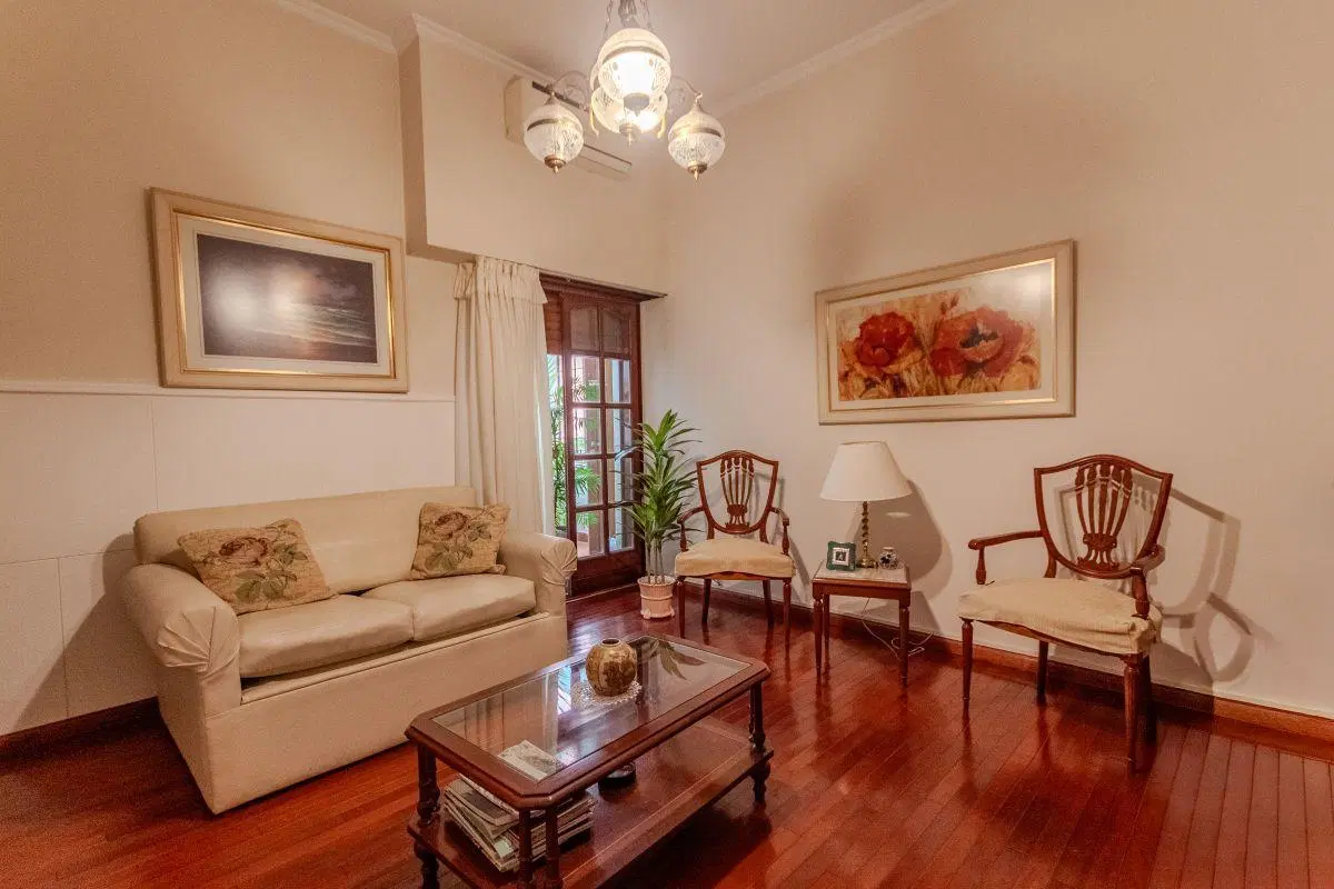 VENTA CASA CON JARDÍN EN VILLA DEVOTO 4