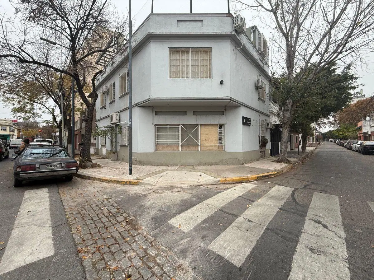 Venta PH 4 amb con terraza y pileta en Parque Chas 2
