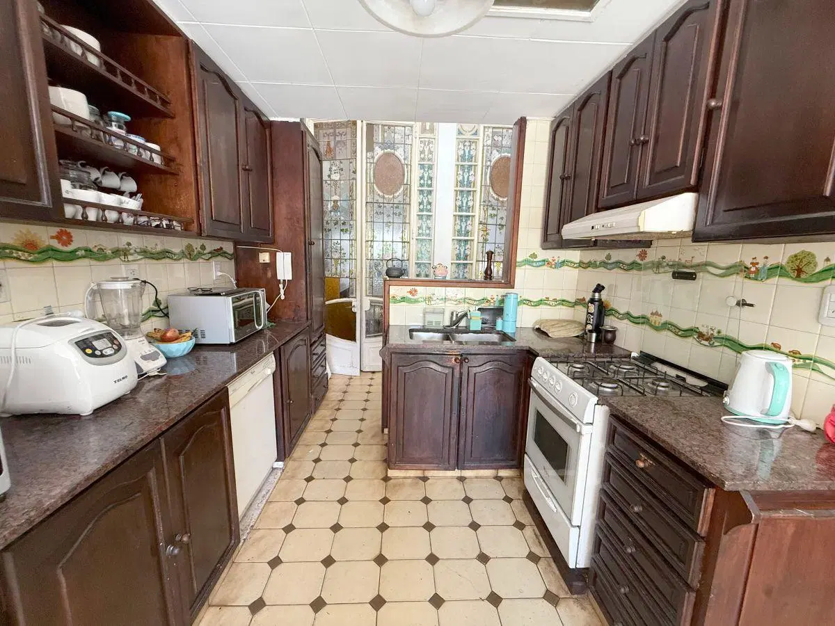 Venta Casa de 6 Ambientes en Villa Pueyrredón 5