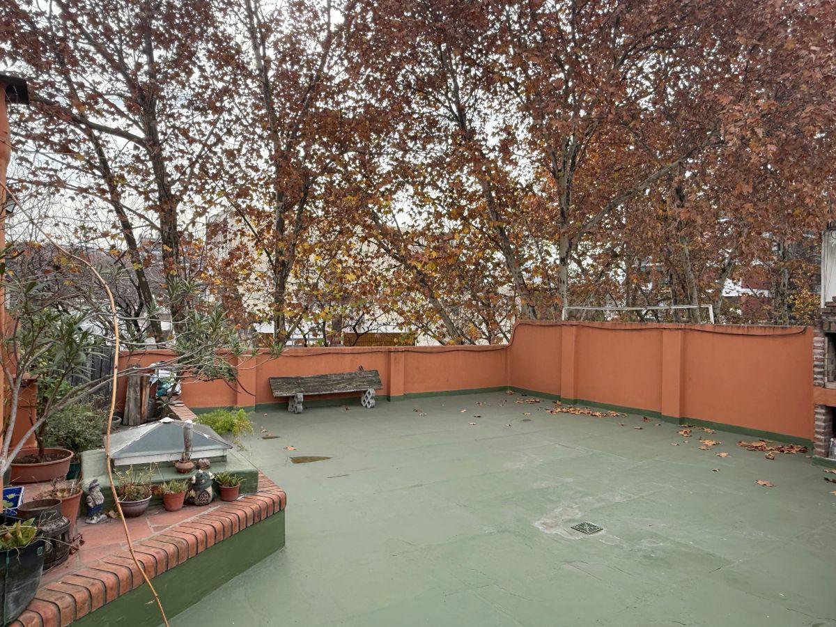 Venta PH 3 Ambientes con patio y terraza en Villa del Parque