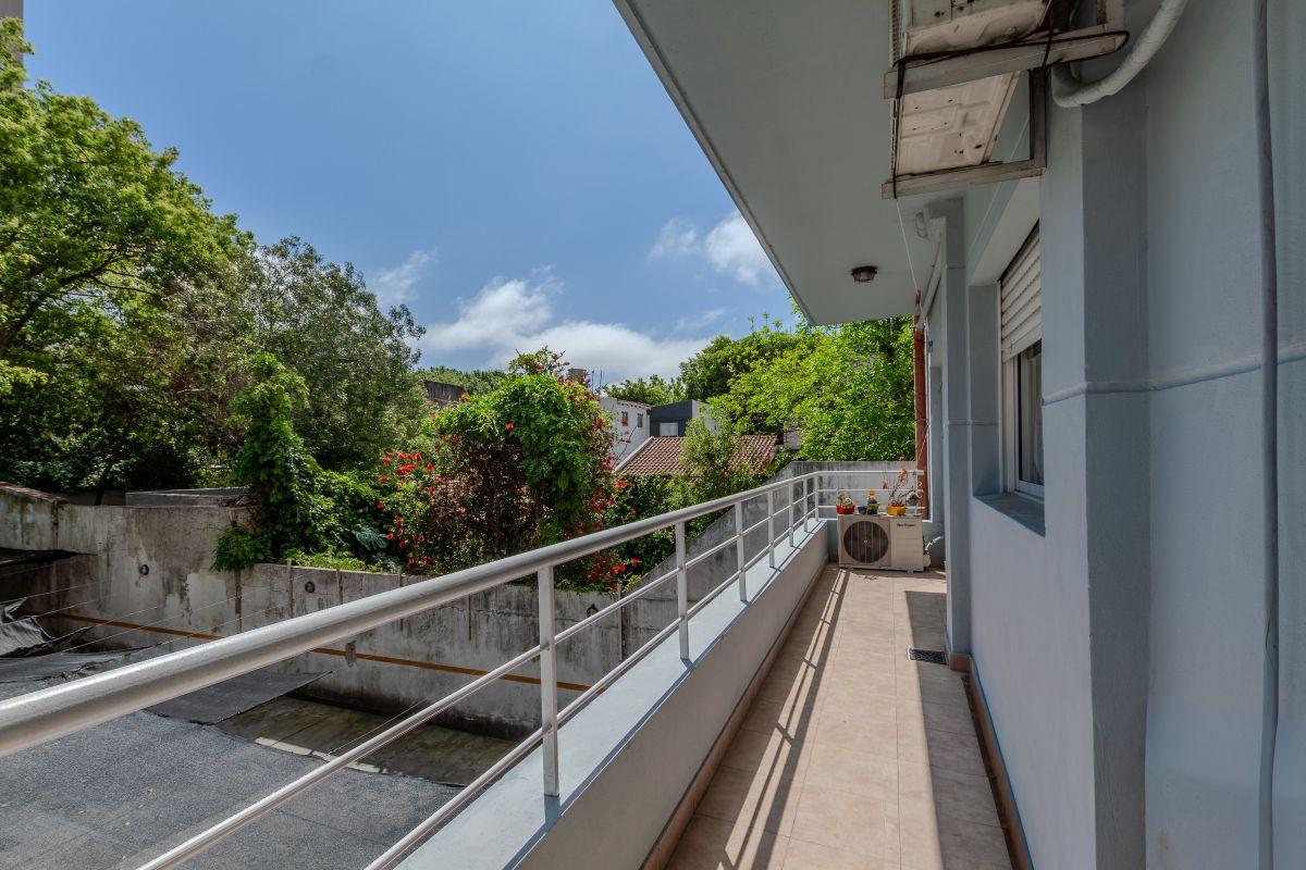 Foto de Venta Departamento 3 Ambientes en Villa Pueyrredón, imagen 2