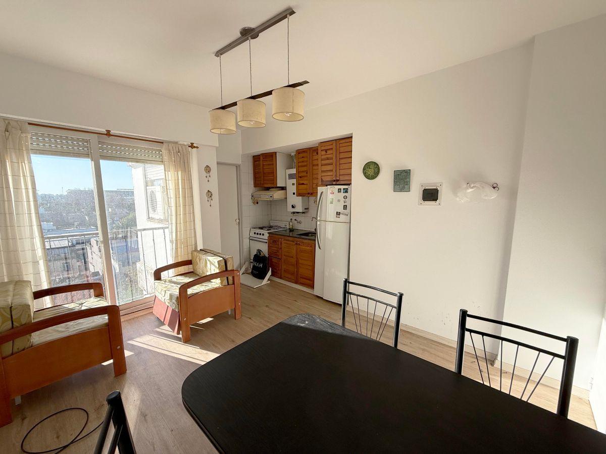 Foto de Venta Departamento 2 Amb en Belgrano, imagen 2