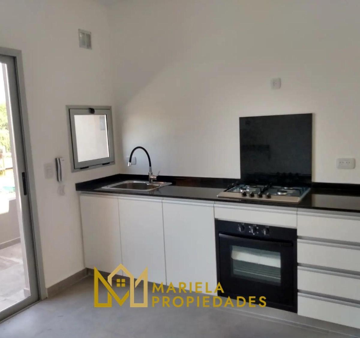 Foto de Departamento en venta de 3 amb. en Complejo Lima, imagen 2