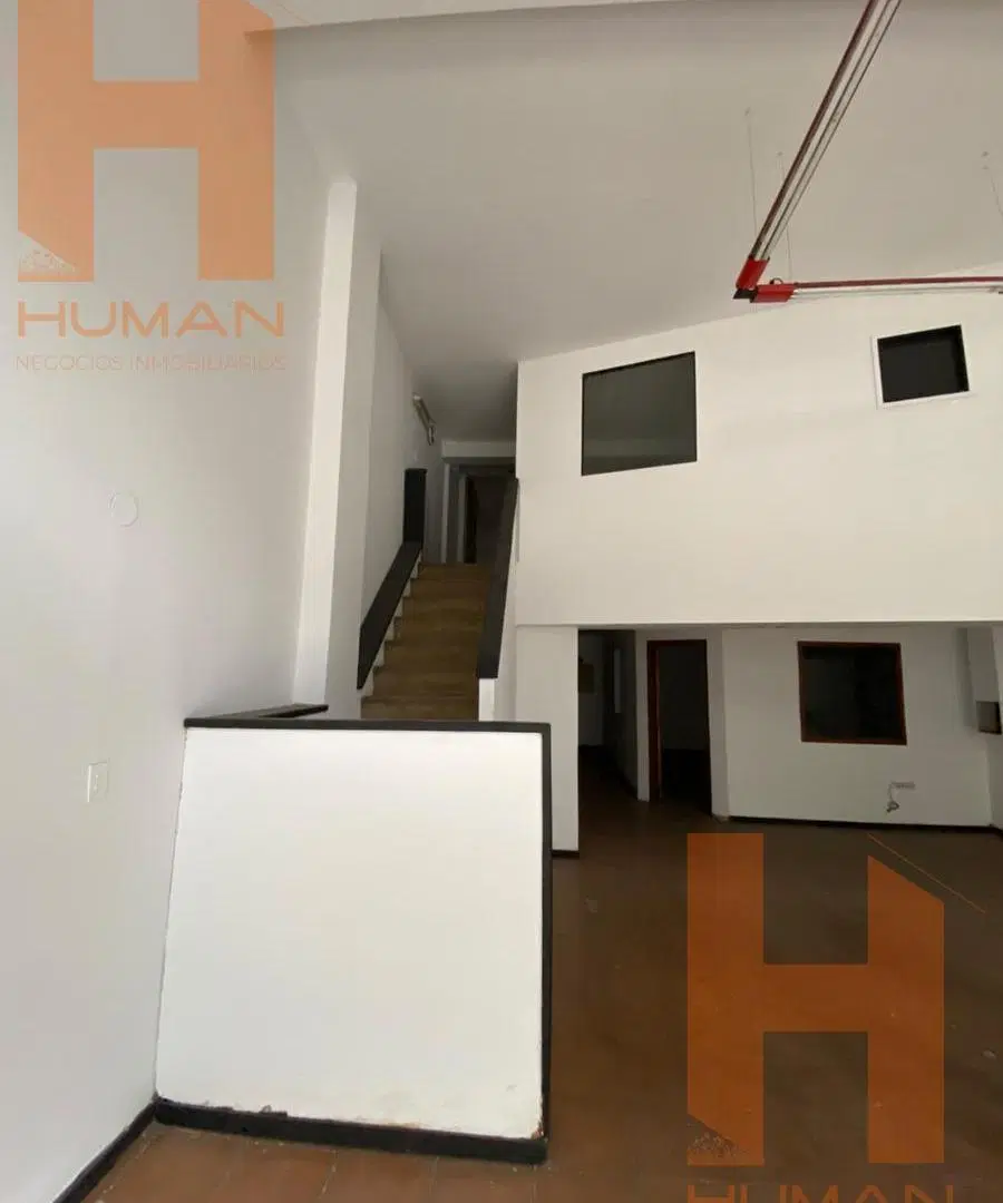 CENTRO - LOCAL A MTS DE PEATONAL!! - FACILIDADES PARA INICIAR TU NEGOCIO!! 4