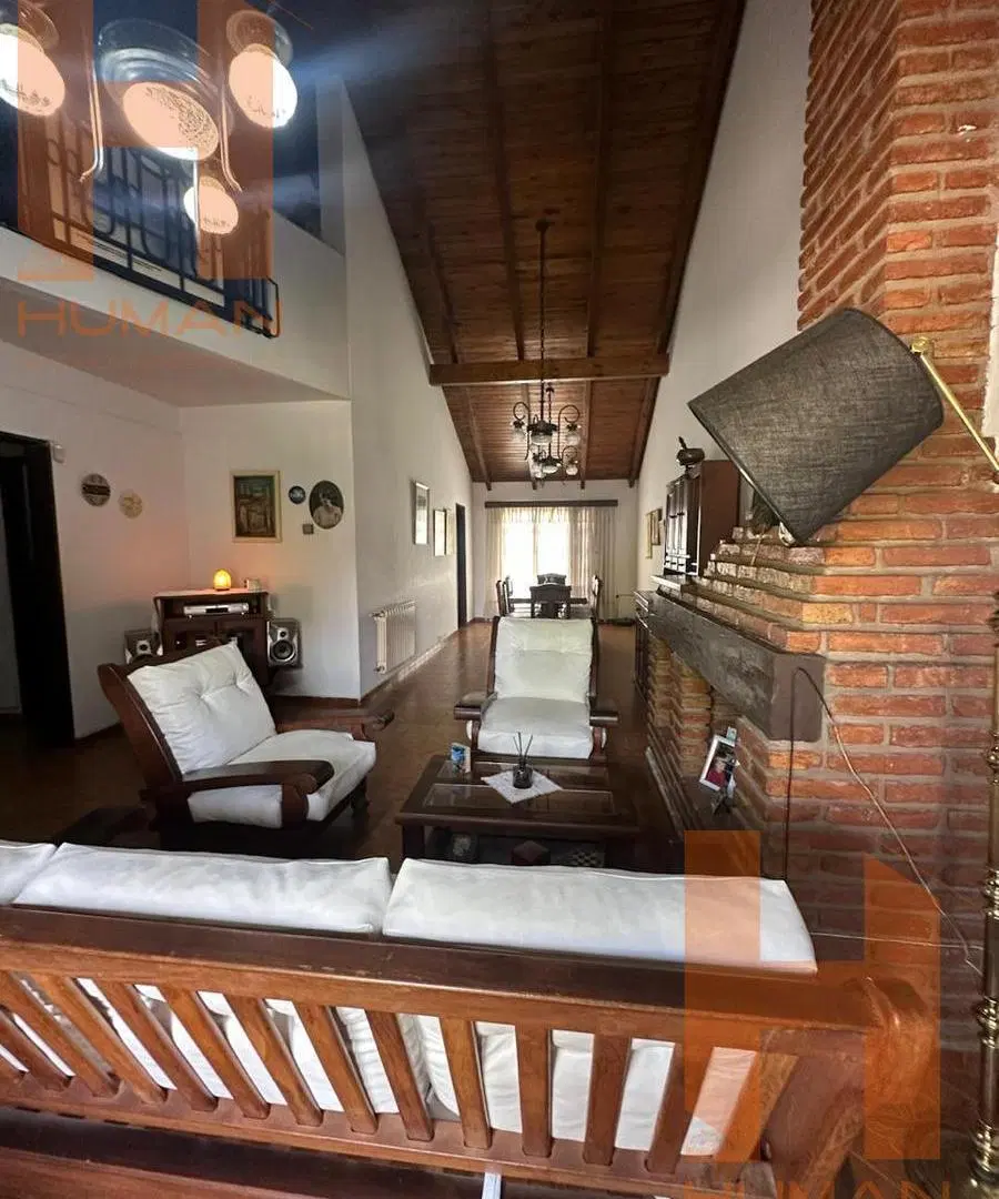 URCA 4 DORM / PILETA /CALEF. CTRAL / EXC. UBICACIÓN 8