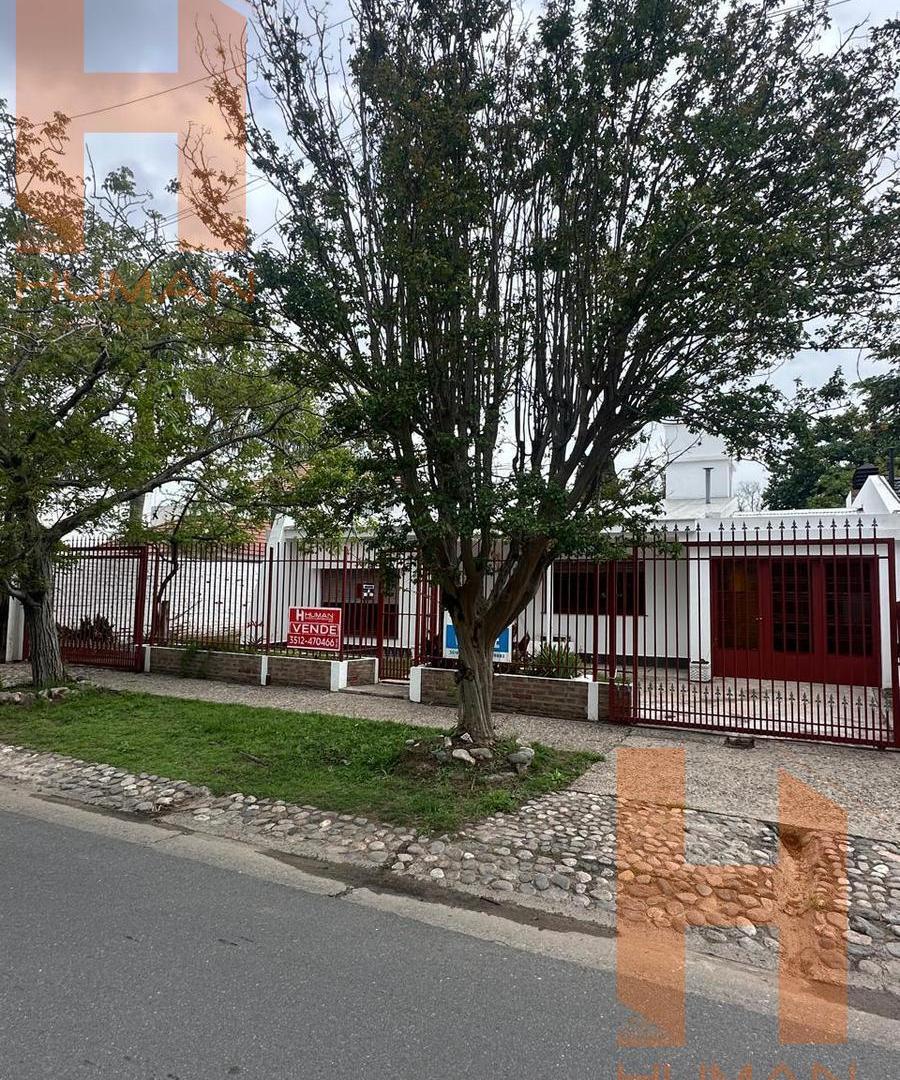 Foto de VILLA BELGRANO EXCELENTE UBICACION!!!, imagen 2