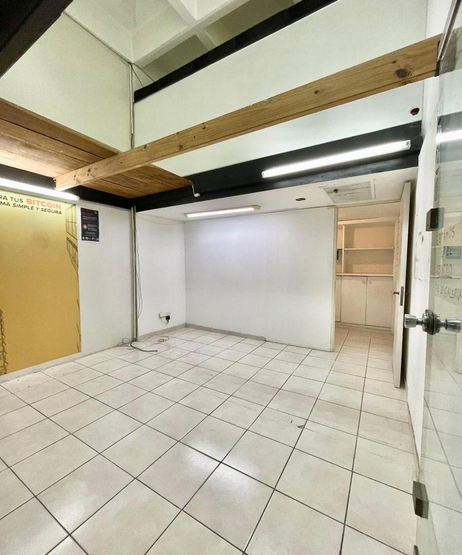 Foto de Alquiler Local Comercial Galeria Jardin, imagen 4