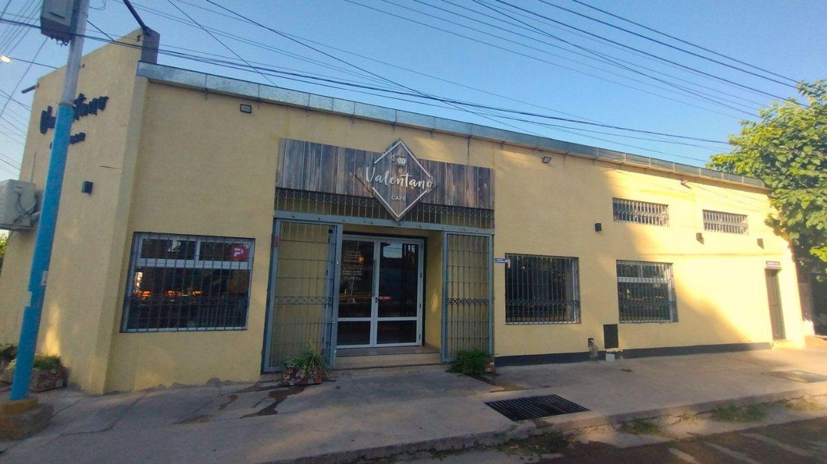 Venta de Salón Comercial en Luzuriaga, Maipú 1