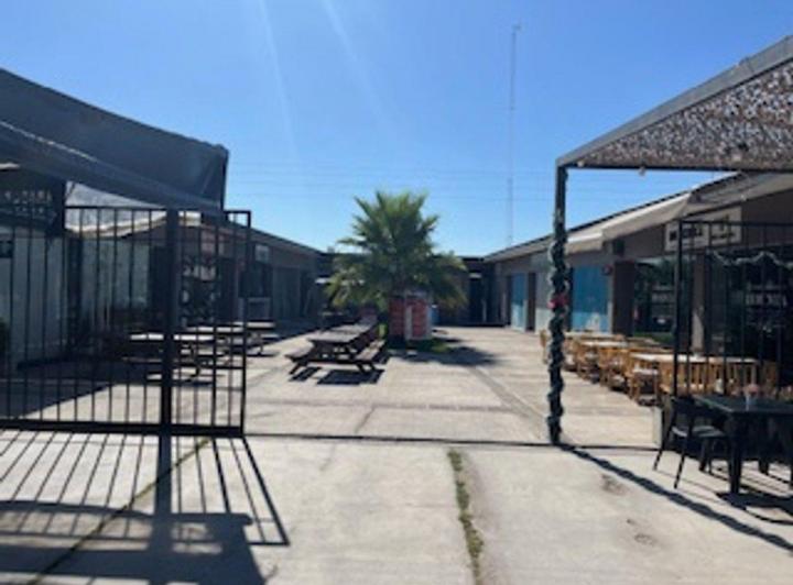 LOCAL COMERCIAL EN PASEO COMPRAS_ LUZURIAGA MAIPÚ 4