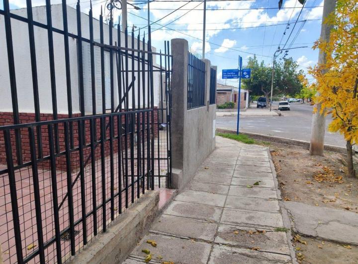 VENTA CASA LUZURIAGA MAIPU 1