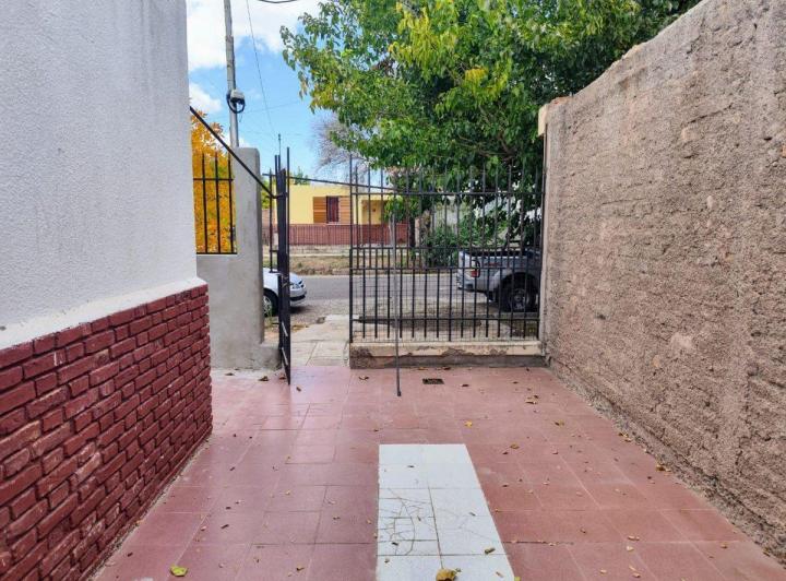 VENTA CASA LUZURIAGA MAIPU 5