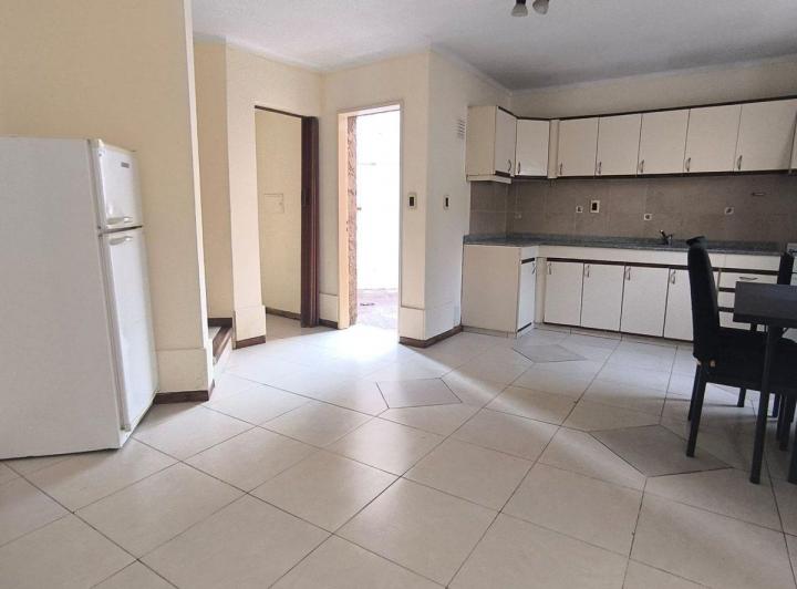 VENTA DE DUPLEX COMPLEJO CERRADO, CIUDAD MENDOZA 3