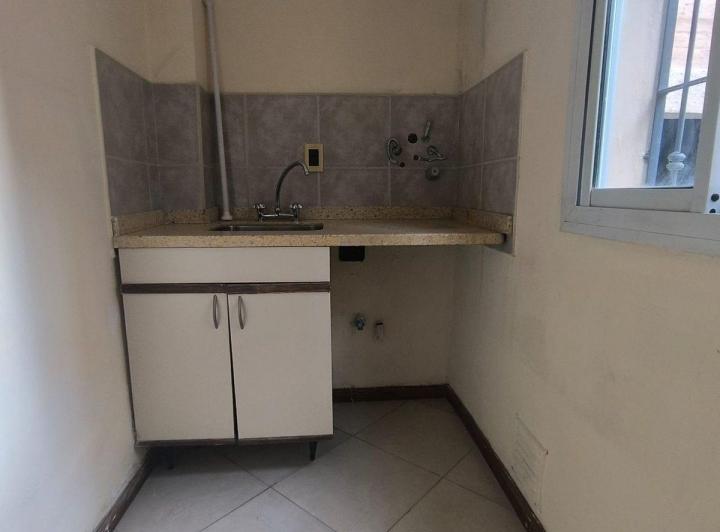 VENTA DE DUPLEX COMPLEJO CERRADO, CIUDAD MENDOZA 5