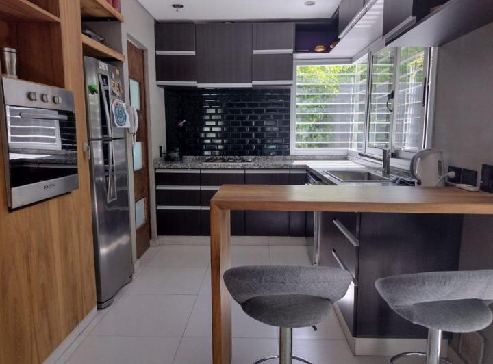 REMAX VENDE HERMOSA CASA EN VISTALBA 5