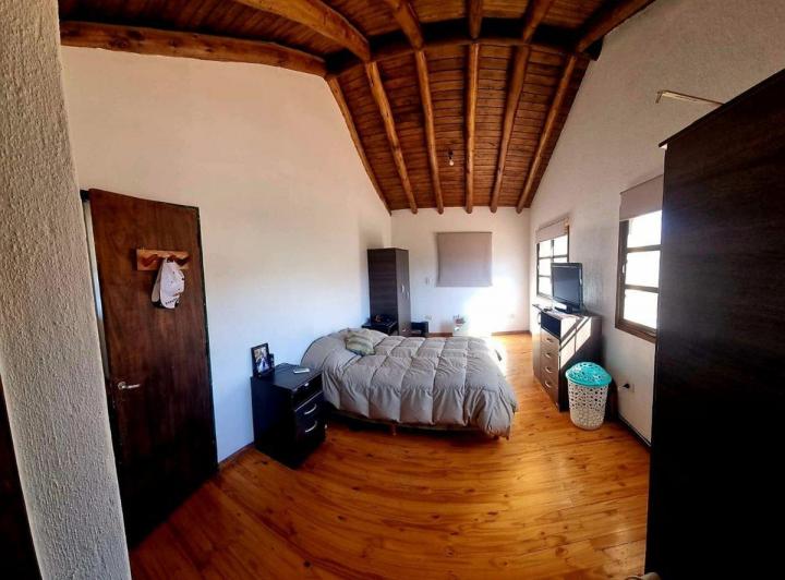 EXCELENTE PROPIEDAD BARRIO BALCONES DEL CERRO ARCO 3