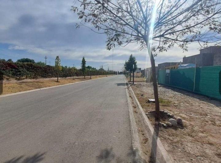 HERMOSA Y MODERNA CASA EN BARRIO ALBA DE TANQAY 4