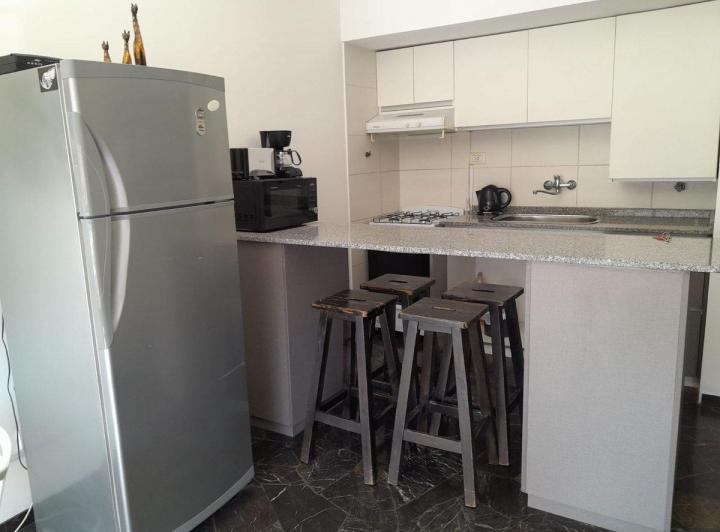 VENTA DEPARTAMENTO AMOBLADO- MICROCENTO MENDOZA 3