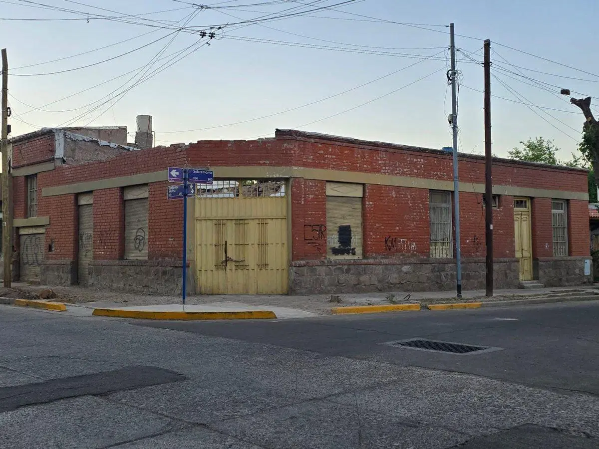 REMAX VENDE EXCELENTE LOTE EN DORREGO MENDOZA 3