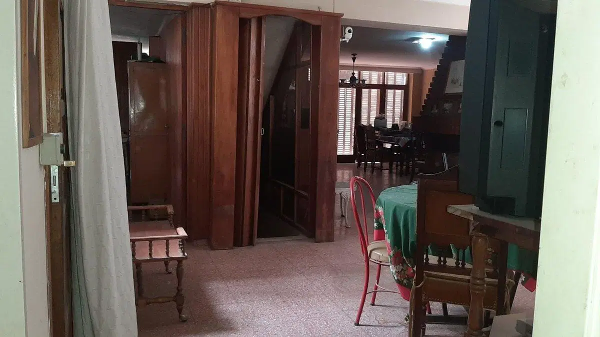 ALQUILER  - DEPARTAMENTO ESTILO CASA 2