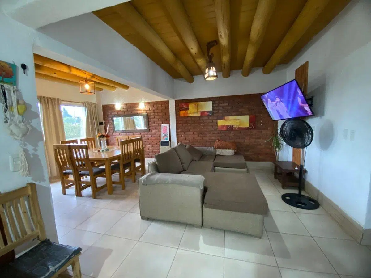 Se Vende Casa Amplia y Luminosa. Gran Oportunidad 5
