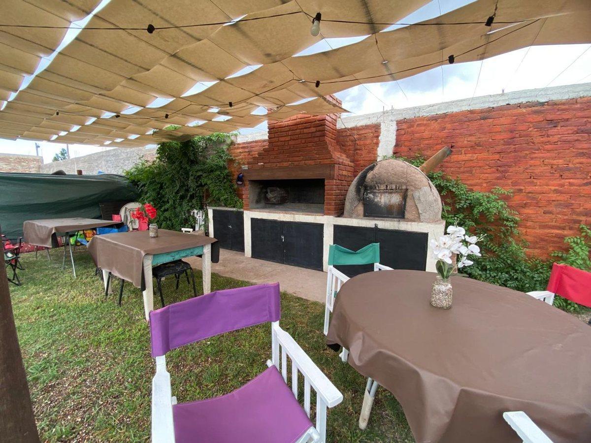 Se Vende Casa Amplia y Luminosa. Gran Oportunidad