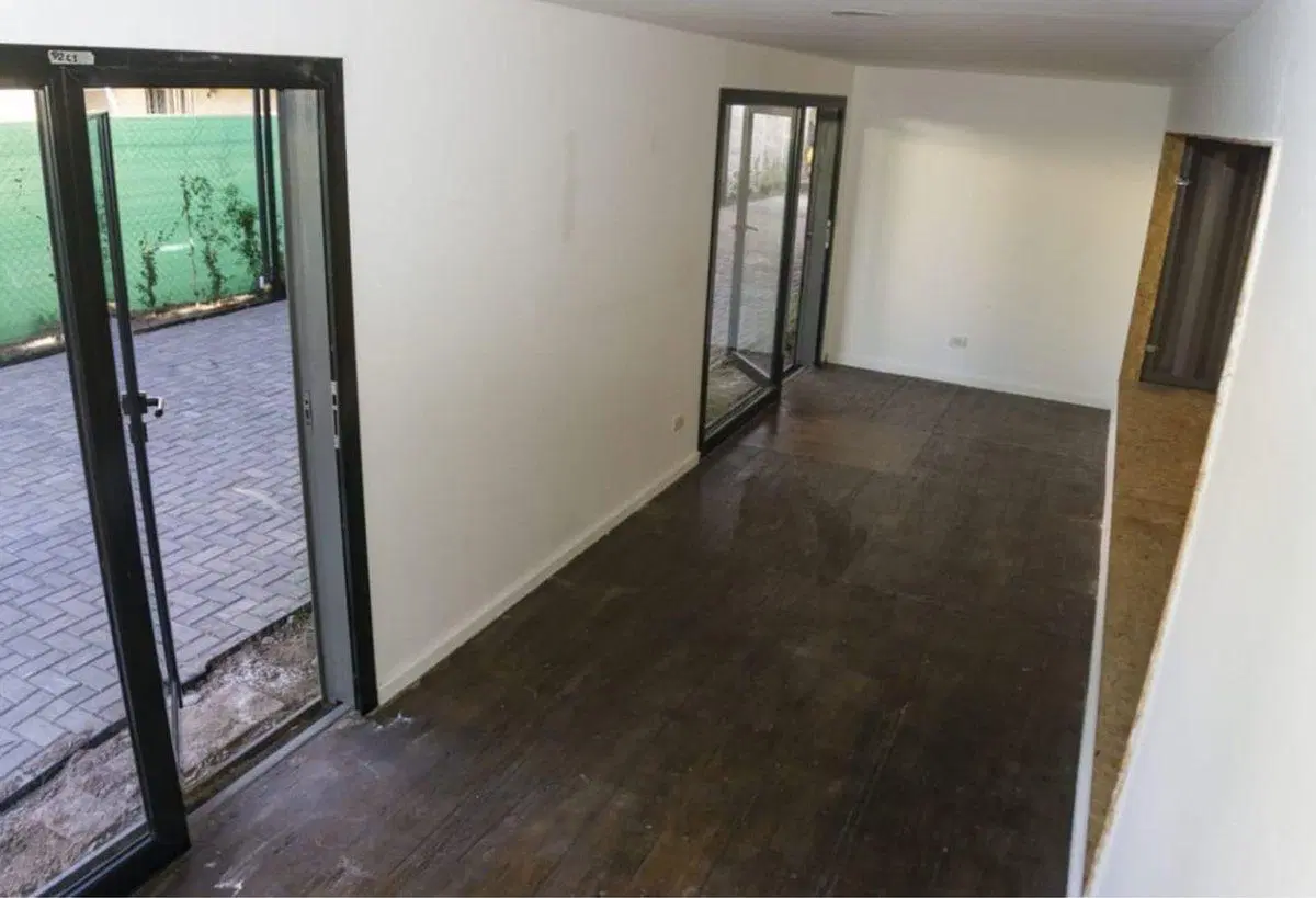 SE VENDE EXCELENTE COMPLEJO COMERCIAL 3