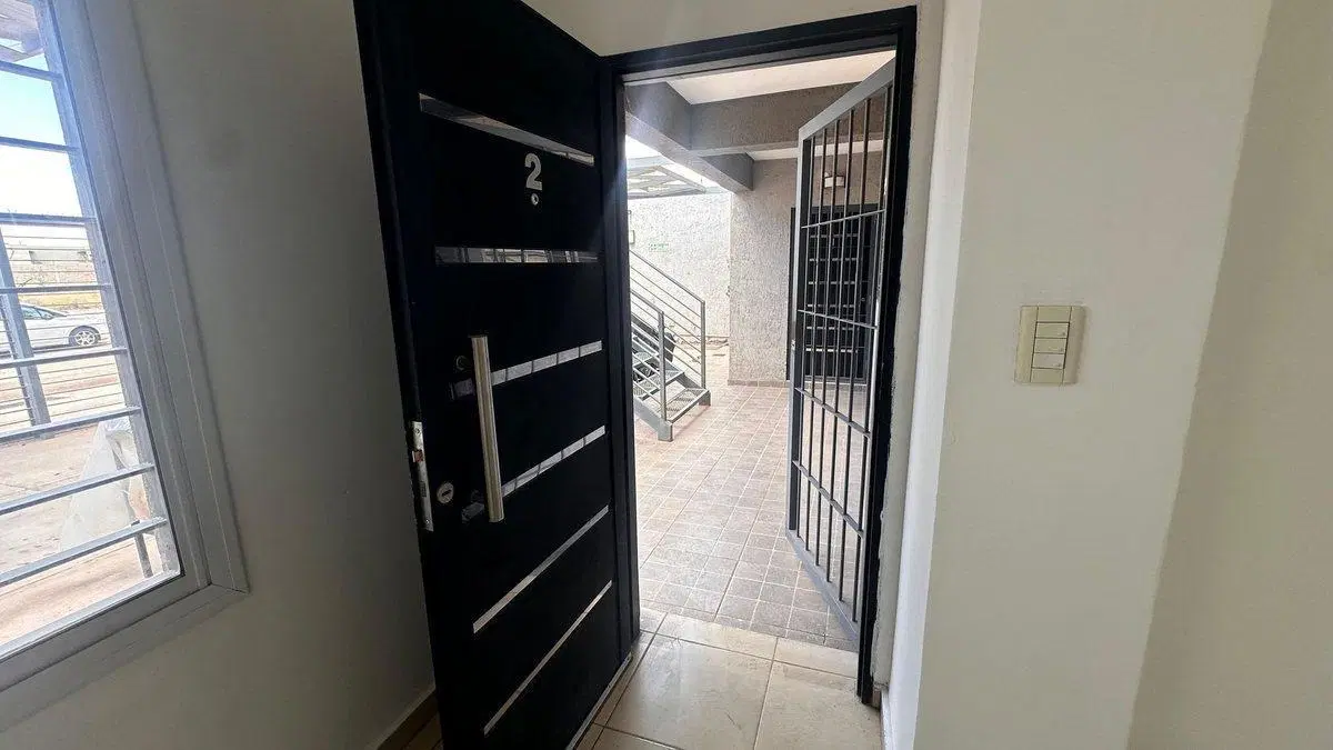 Se VENDE Excelente departamento en Guaymallen 4