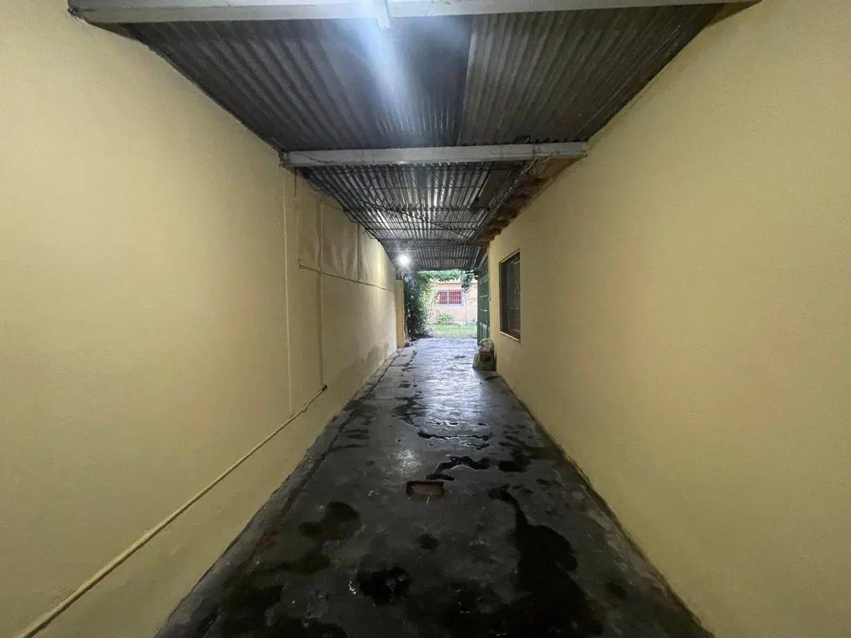 REMAX VENDE CASA Y DEPTO , EXCELENTE ZONA DE MAIPU 5