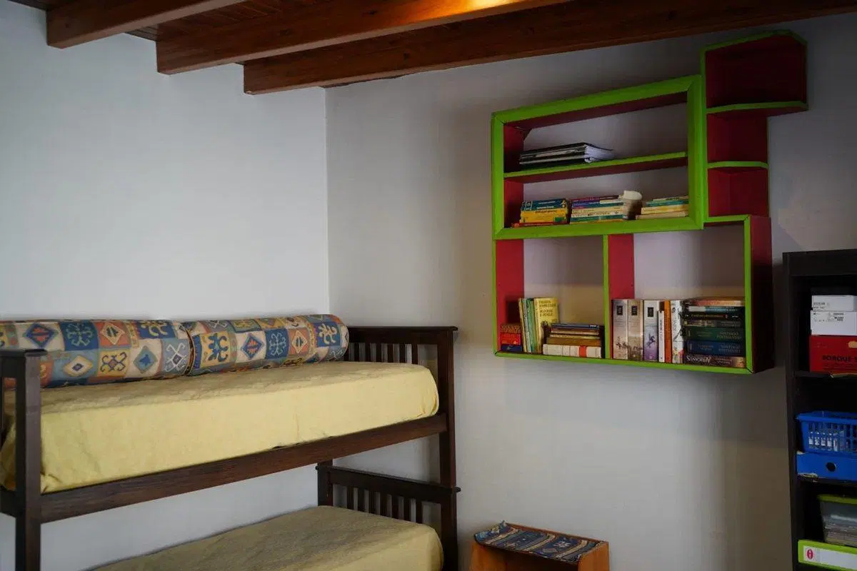 DÚPLEX COMPLEJO CERRADO, 3 DORM EN DORREGO, GLLÉN 4