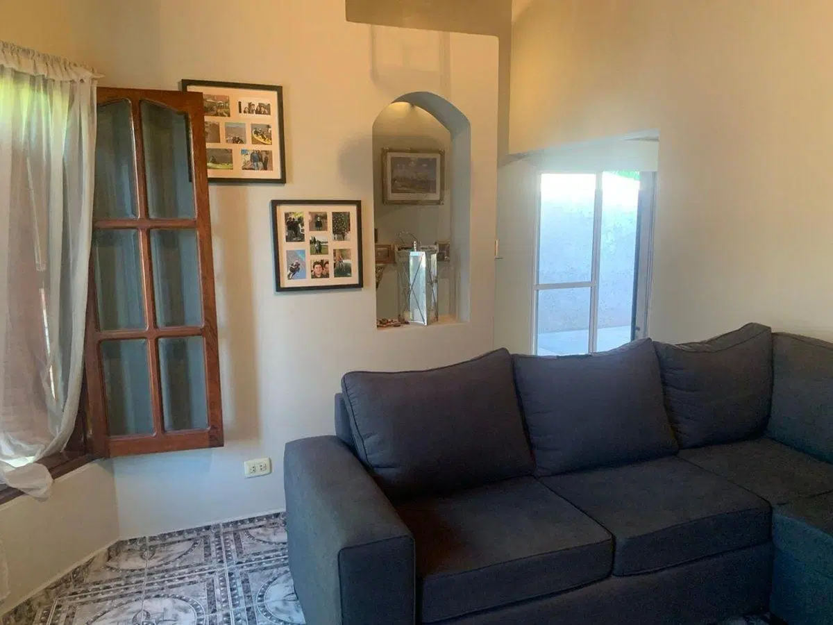 SE VENDE  MUY LINDA CASA EN B FARMACEUTICO  R CRUZ 4