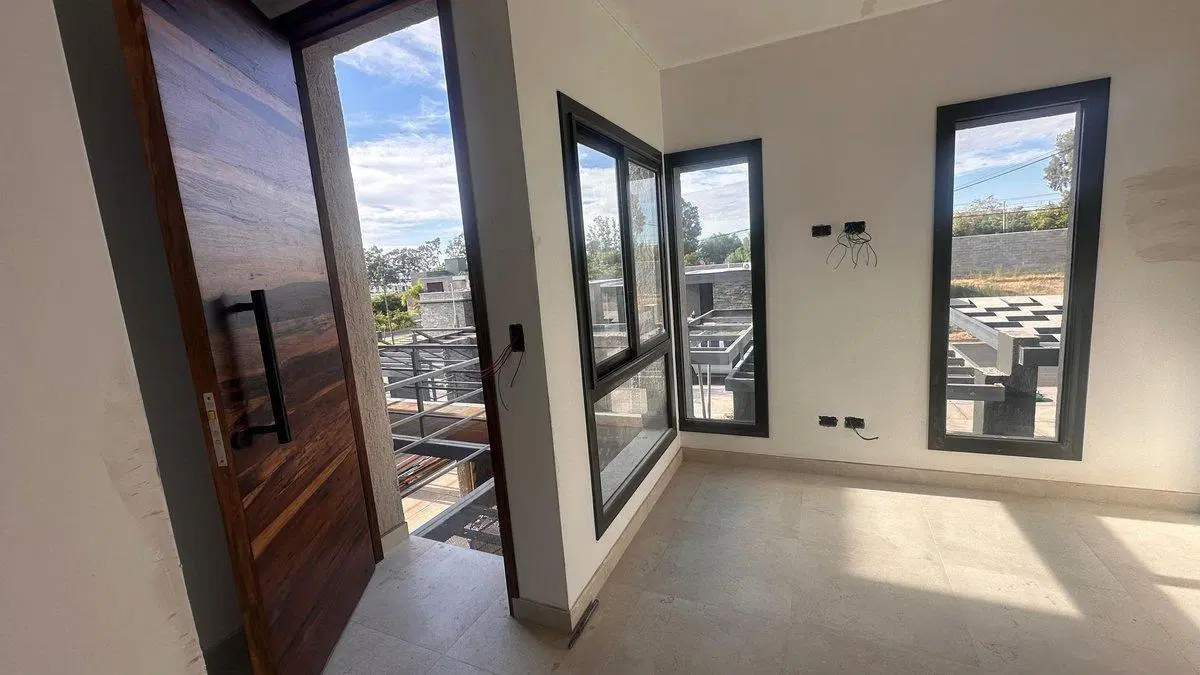 Venta de Departamento en POZO Godoy Cruz 3
