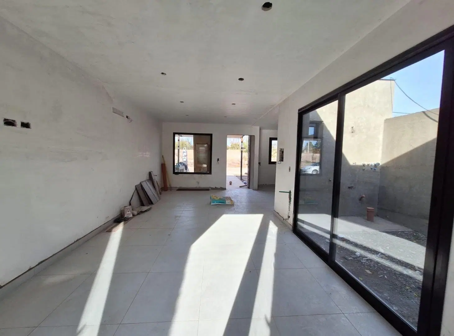 CASA A ESTRENAR, B°PRIVADO COVIART 1 RUSELL, MAIPÚ 2