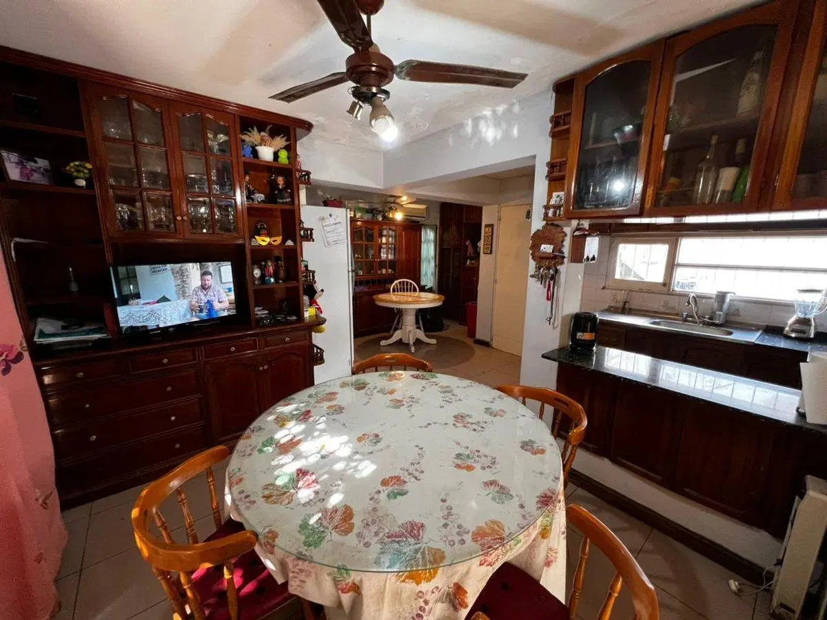 VENTA CASA EN MENDOZA, SAN MARTIN 2