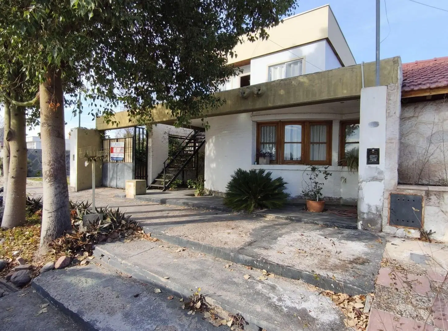 Venta Casa dos Plantas B° Parque Drumond 4