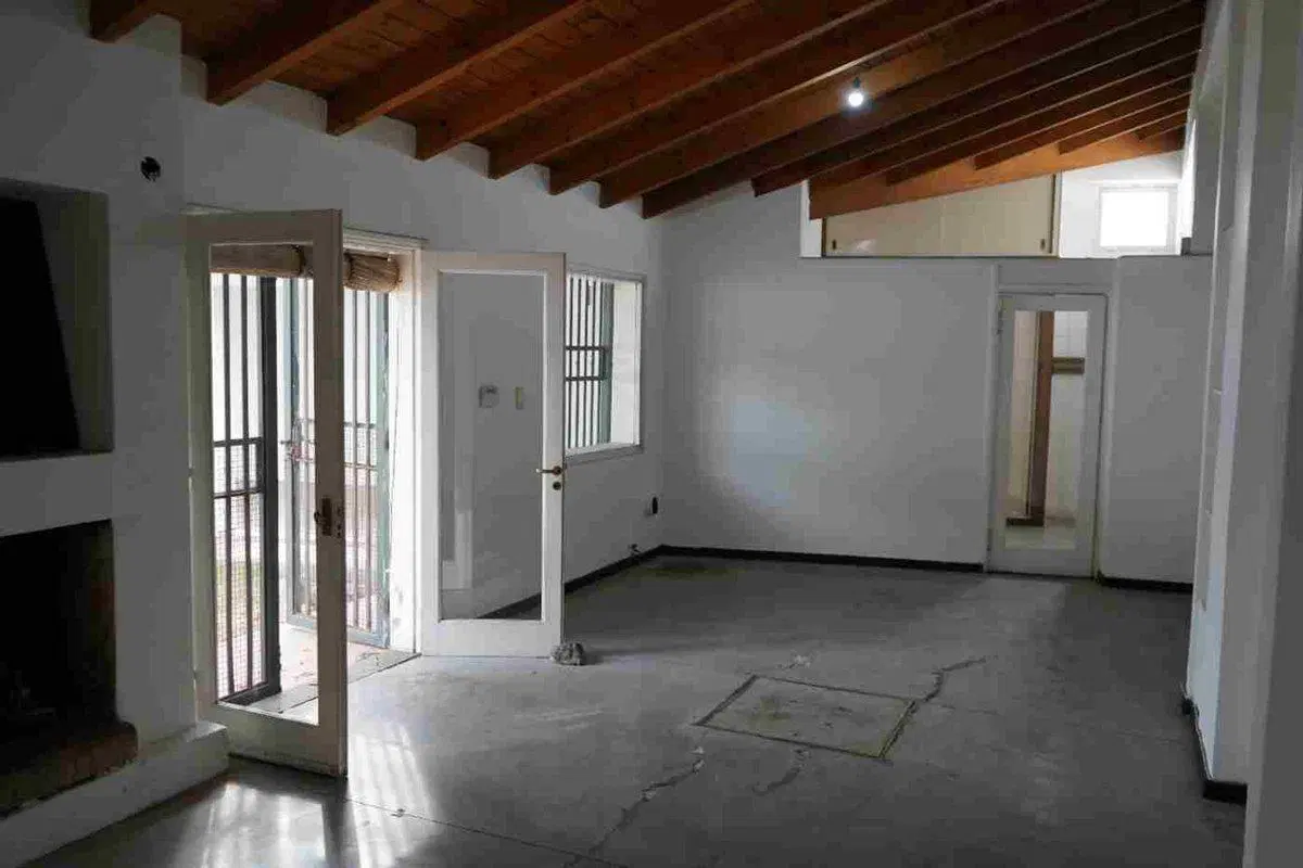 CASA ESQUINA EN VENTA EN SAN MARTÍN 4