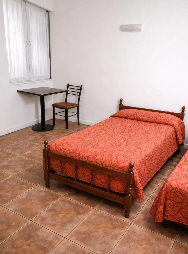 ENFOQUE DESARROLLADOR GRAN TERRENO INMUEBLE HOTEL 5