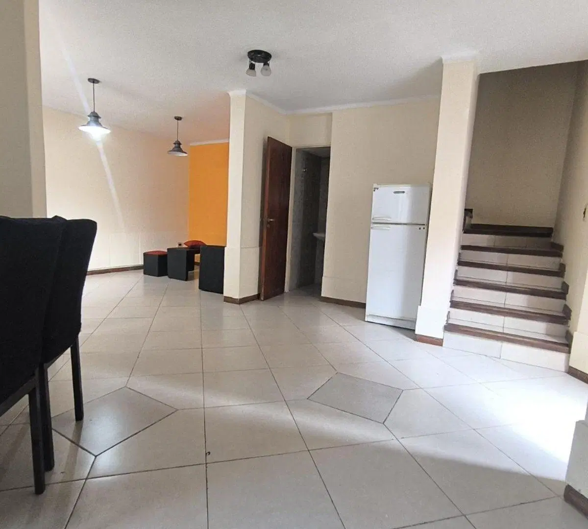 VENTA DE DUPLEX COMPLEJO CERRADO, CIUDAD MENDOZA 2