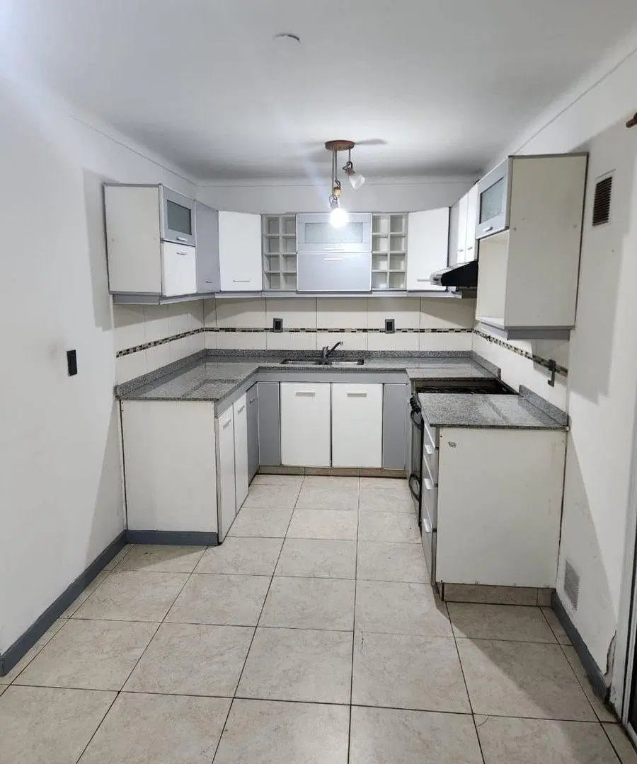 VENTA DEPARTAMENTO EN CAPITAL MENDOZA PLANTA BAJA 4