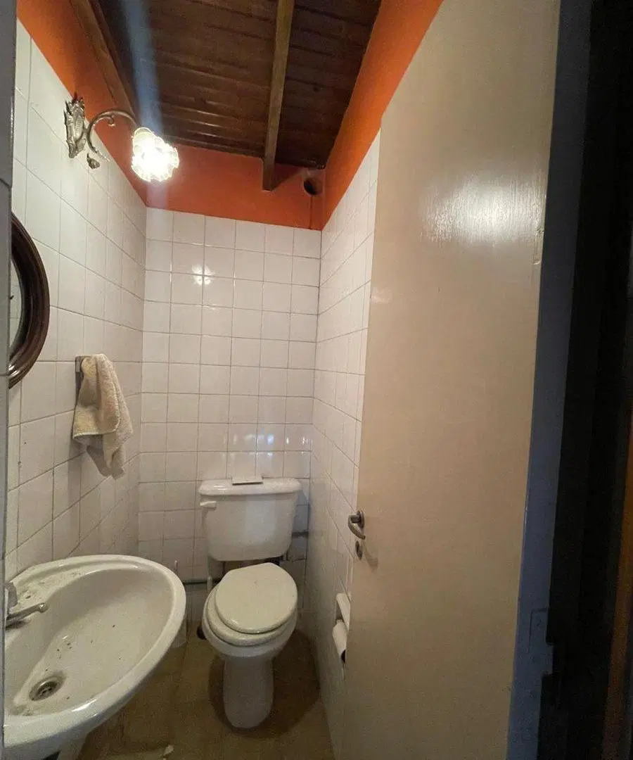 REMAX VENDE EXCELENTE CASA PEGADO BOMBAL SUR MZA 2