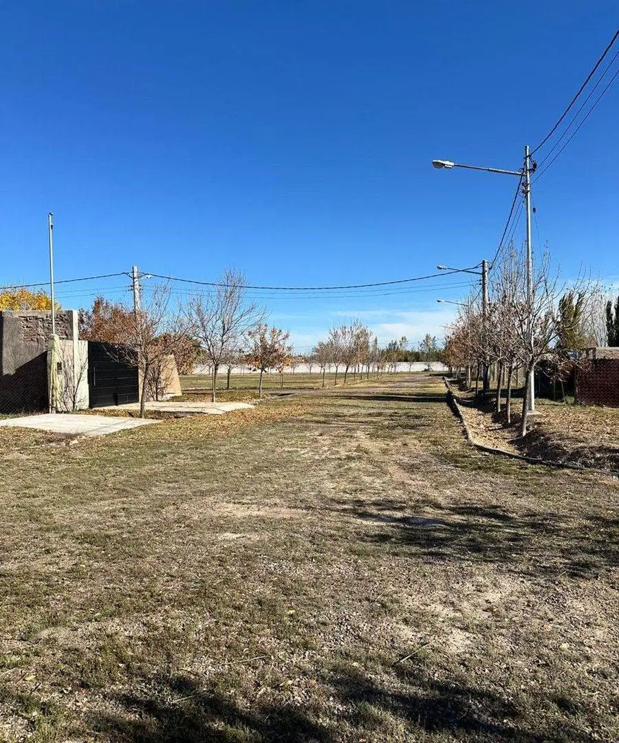 LOTE 280m² BARRIO LAS PALMAS II, LOS CORRALITOS 5