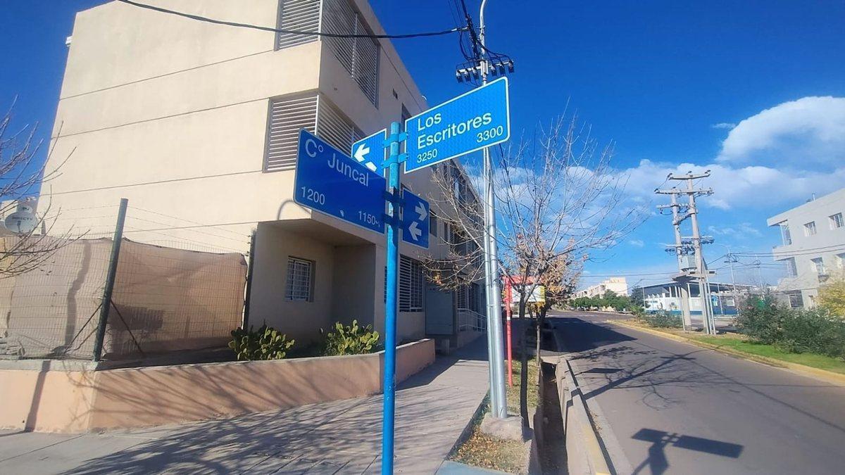 REMAX VENDE DEPARTAMENTO PROCREAR MAIPU